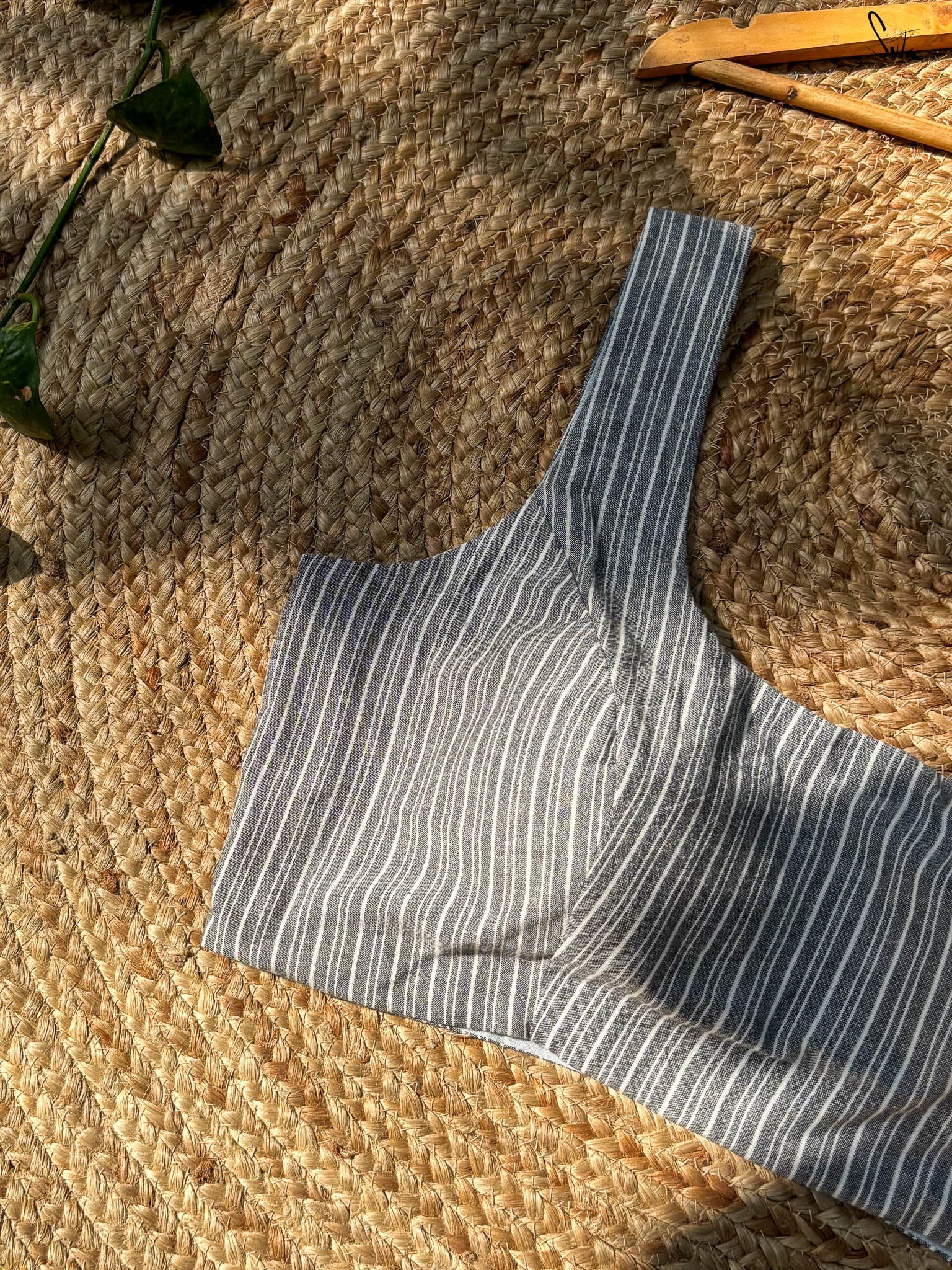 Toofani Grey