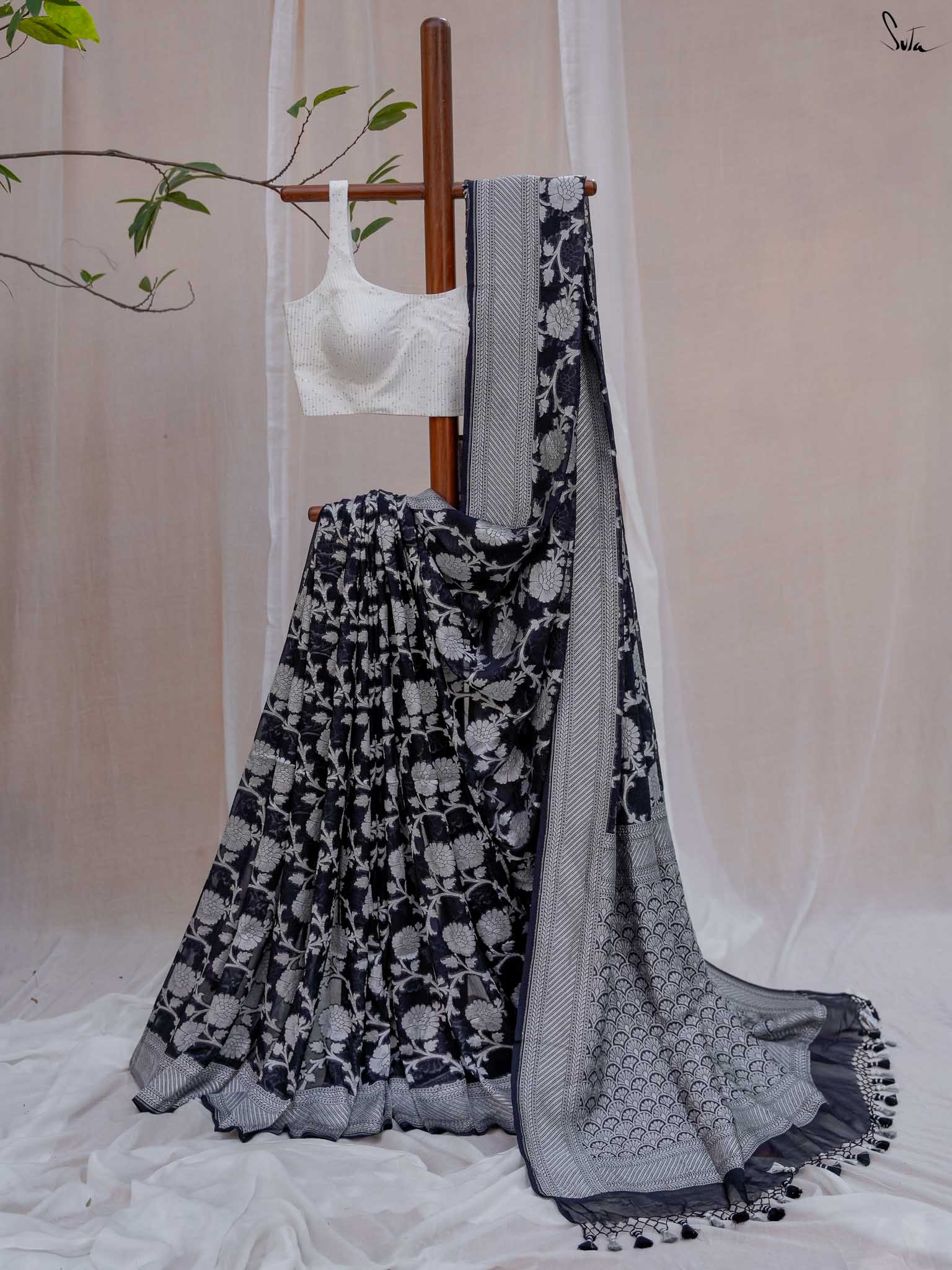 Vulnerable Vijayshanti Black Banarasi Saree