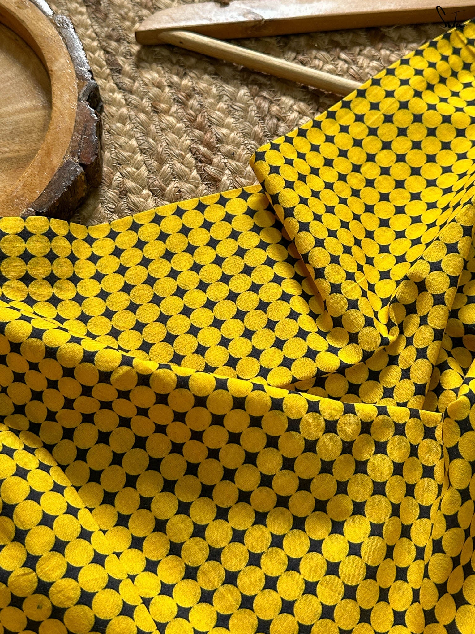 Yellow Pop