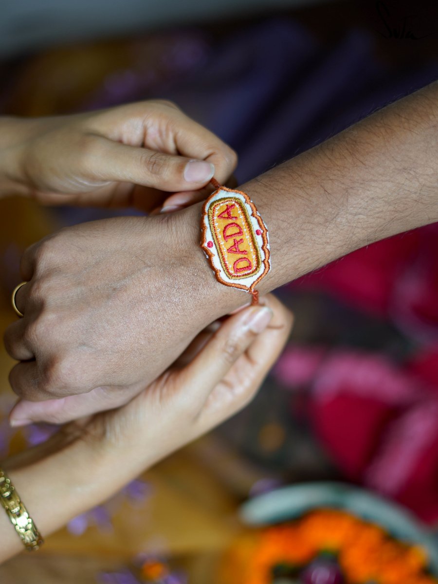 Amar Priyo Dada (Rakhi) - suta