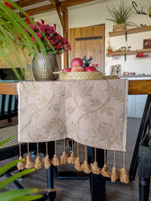 Cinnamon Apple Scones (Table Runner) - suta
