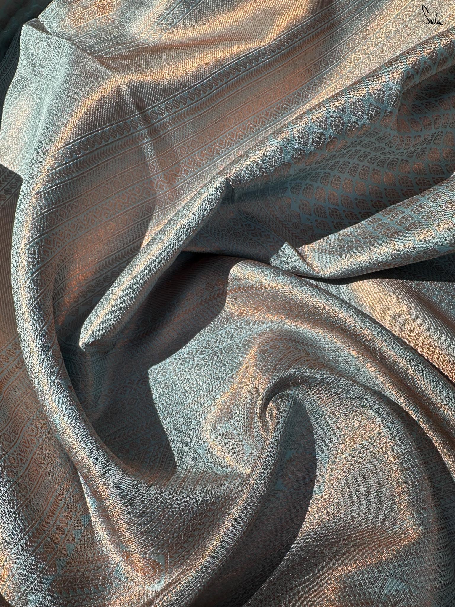 Rajlaxmi Grey Kanjivaram Saree