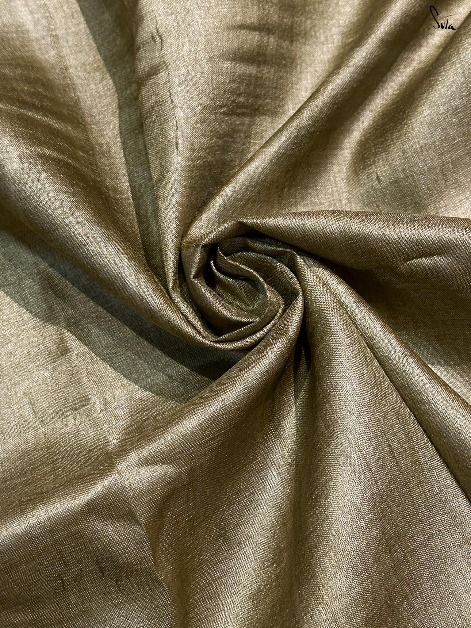 Rangon Ka Raag (Hand Painted Pure Silk Saree)
