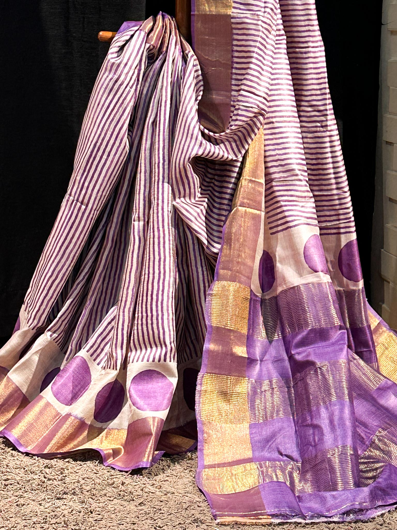 Rangrez Morni (Hand Painted Pure Silk Saree)