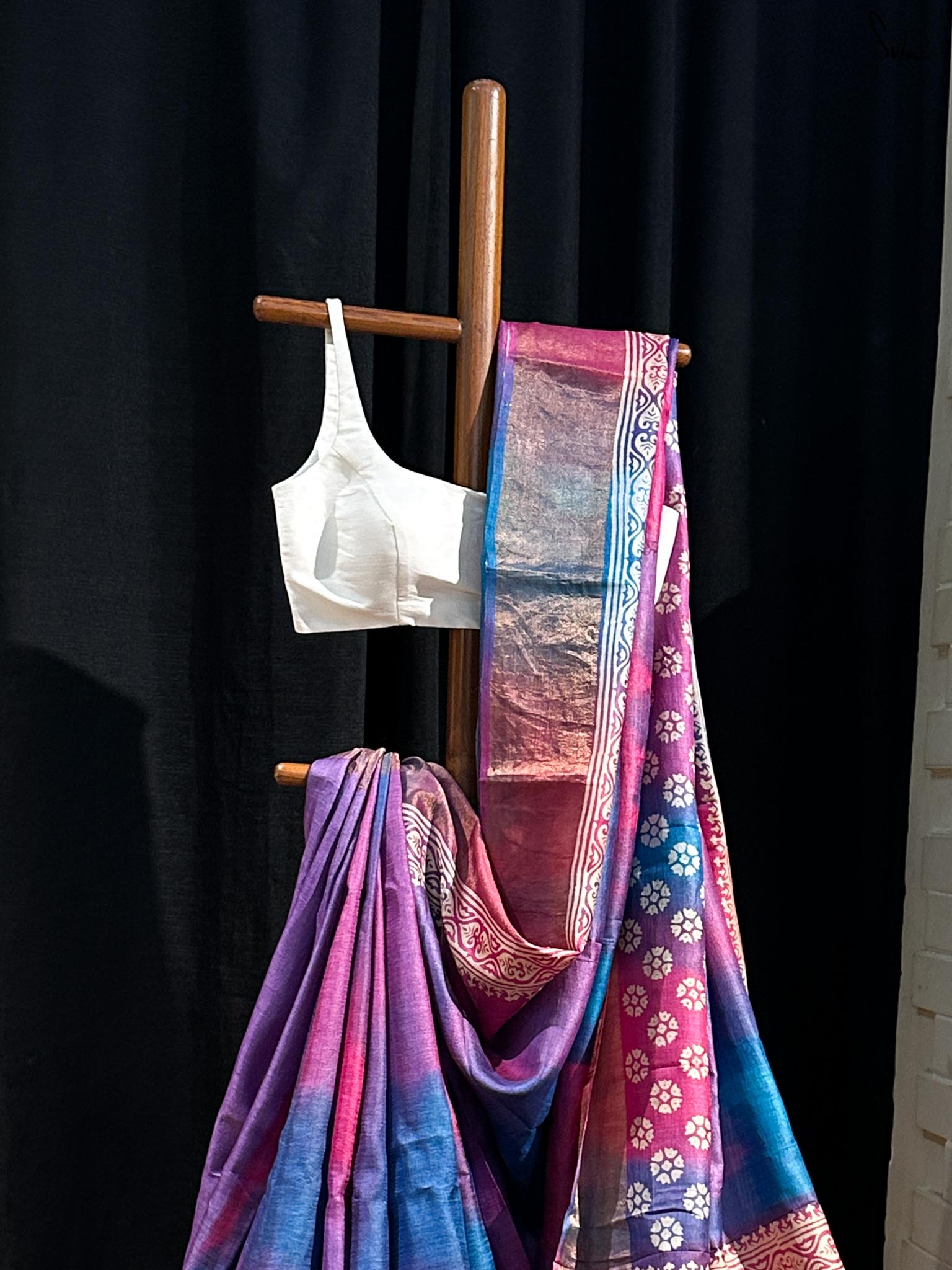 Koyal Aur Kalam (Hand Painted Pure Silk Saree)
