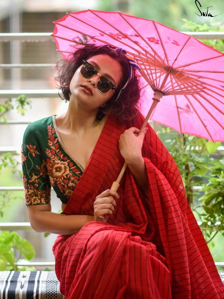 My Photo In A Red Saree - suta.in