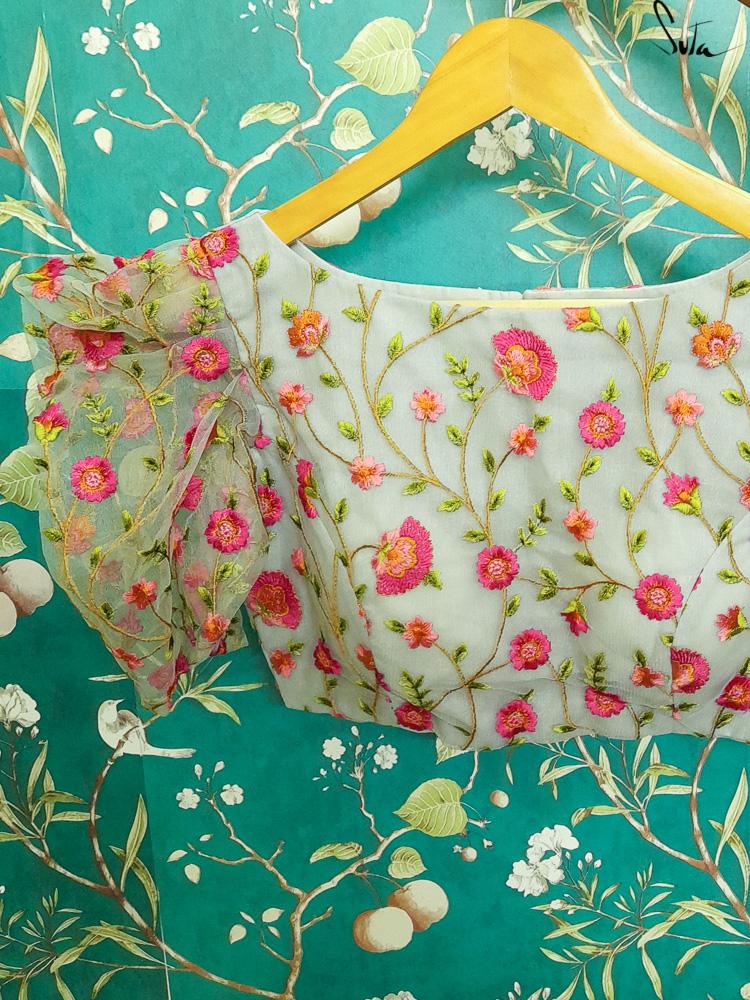 Shrubbery Blossoms (Blouse) - suta.in